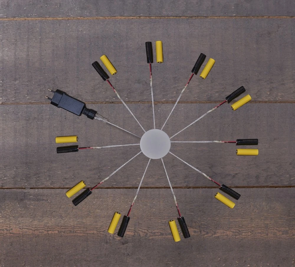 Anna’s Collection 10x 2AA Trafo 3,2 V 4 MTR Aanloopsnoer IP-20 3 Anna’s Collection 10x 2AA Trafo 3,2 V 4 MTR Aanloopsnoer IP-20