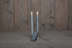 Anna’s Collection 2st. LED Rustiek Wax Diner Kaars Zilver H23 Cm 7 Anna’s Collection 2st. LED Rustiek Wax Diner Kaars Zilver H23 Cm -Meubeldecoratie Winkel anna s collection 2st led rustiek wax diner kaars zilver h23 1000x668 6321ddeaa9ec2 l