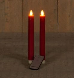 Anna’s Collection 2st. LED Rustiek Wax Diner Kaars Bordeaux H23 Cm