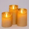 Anna’s Collection 3st. LED Rustiek Wax Stompkaars Goud - Ø 7,5 X H 10/12,5/15 Cm -Meubeldecoratie Winkel rustieke led kaarsenset met bewegende vlam 7 5 x 10 12 5 15 1000x1000 6321ddba461c6 l