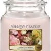 Yankee Candle Fresh Cut Roses Medium Jar 2 Yankee Candle Fresh Cut Roses Medium Jar -Meubeldecoratie Winkel yankee candle fresh cut roses medium jar 307x480 61d454380597e l