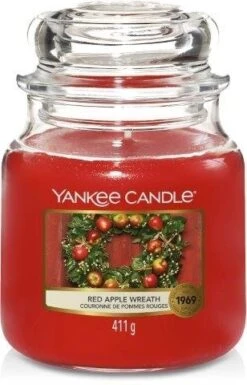 Yankee Candle Red Apple Wreath Medium Jar